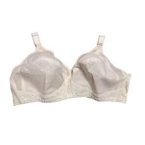 Playtex Size 46B Original 18 Hour #4693 Bra White Off White Floral Wire Free